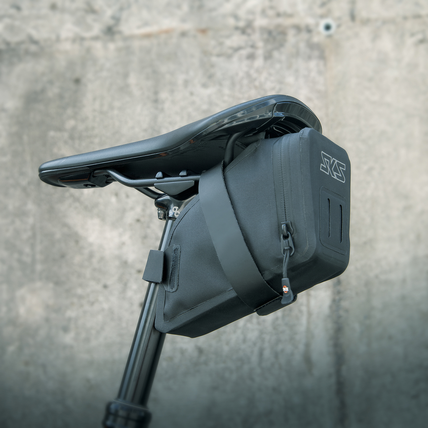 Сумка под седло SKS RACE SADDLEBAG L, цвет Черный