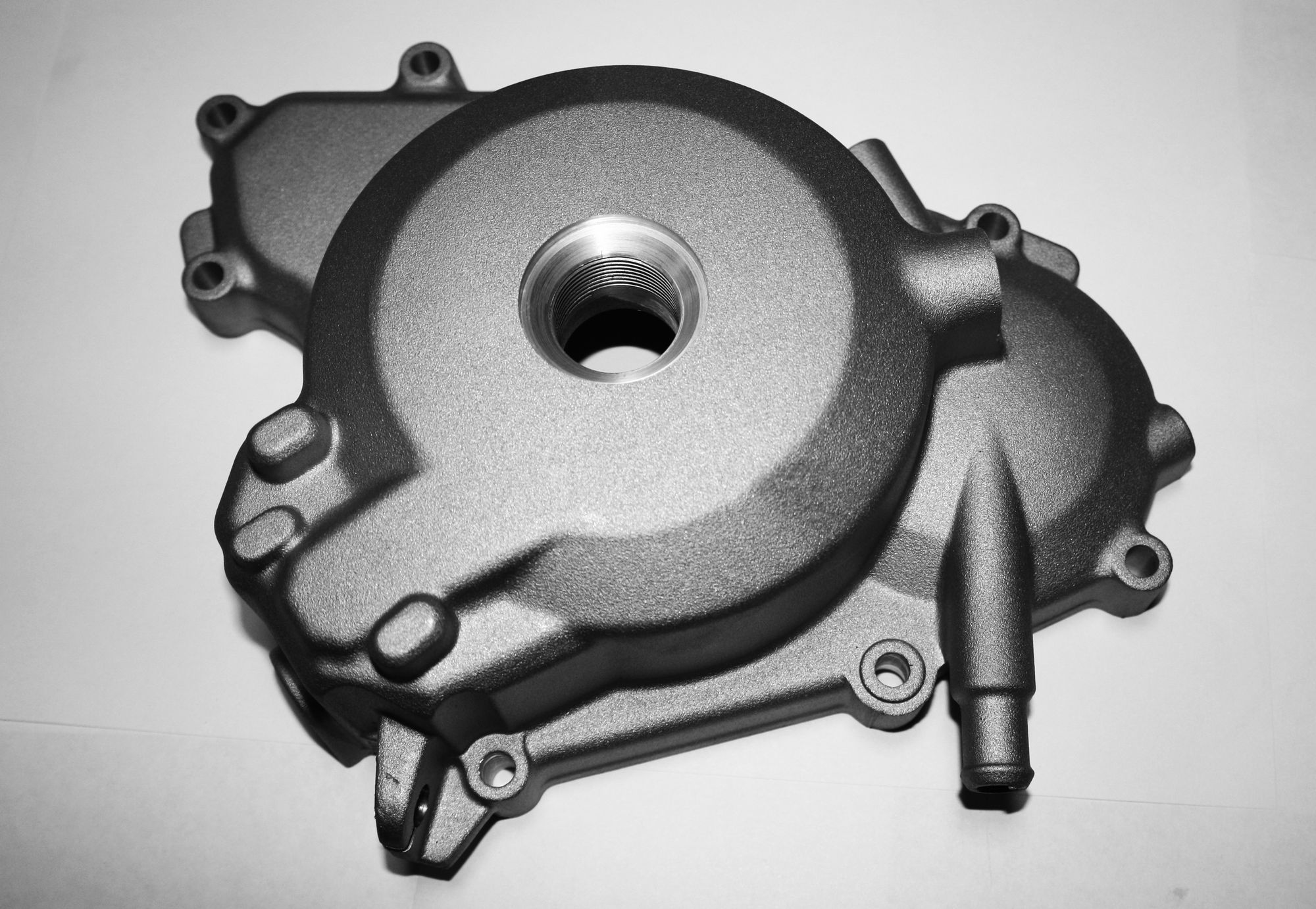 Крышка картера левого передняя