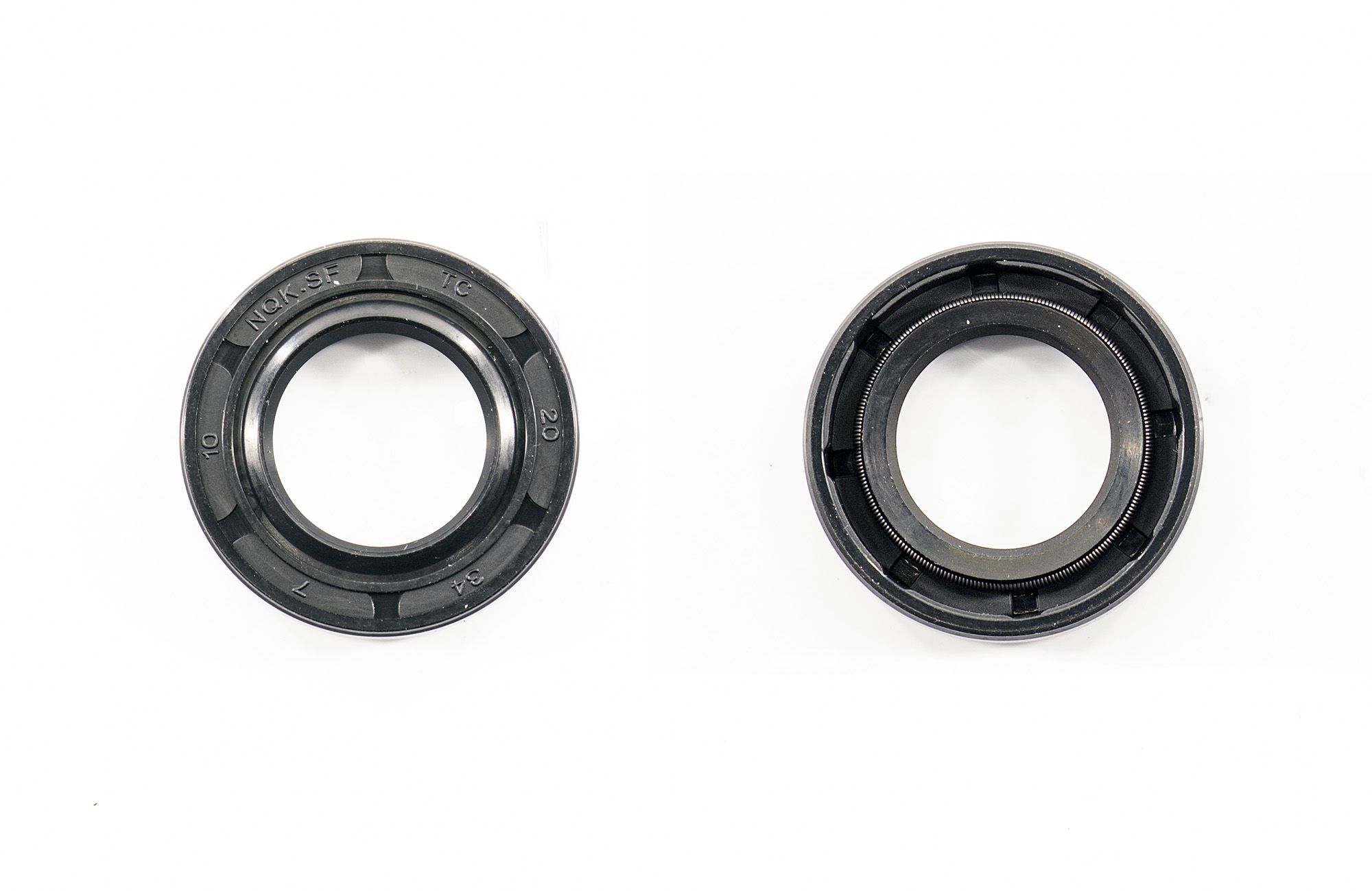 Сальник 20x34x7